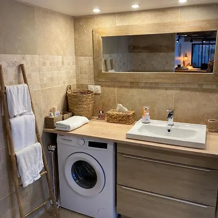 Tiny Housse La Poitevinière Hébergement de vacances *